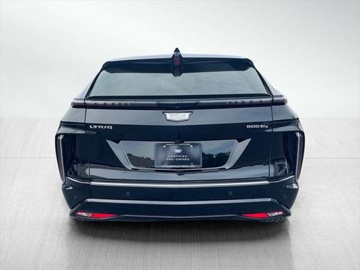 2024 Cadillac LYRIQ Luxury w/1SE