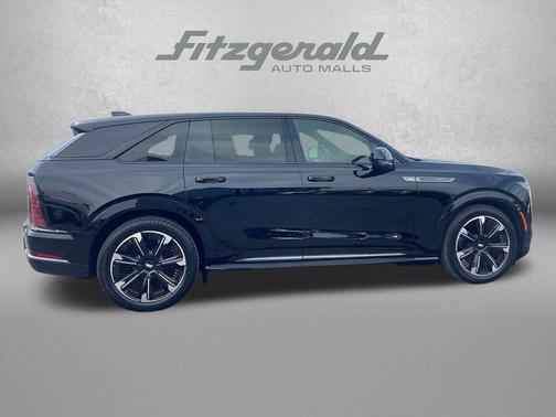 2025 Cadillac Escalade IQ Sport 1