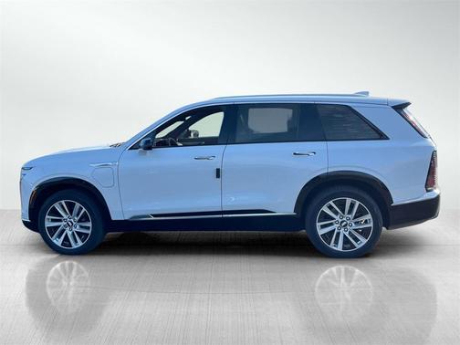 2026 Cadillac VISTIQ Luxury