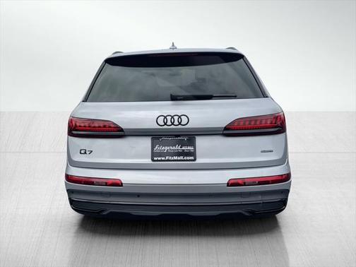 2022 Audi Q7 55 Prestige
