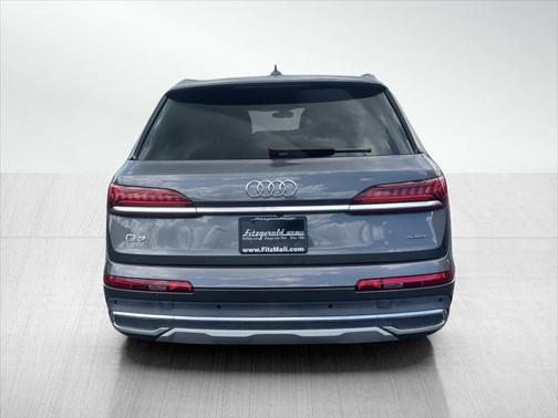2021 Audi Q7 45 Premium