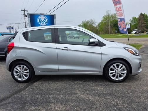 Silver Ice Metallic 2021 Chevrolet Spark 1LT