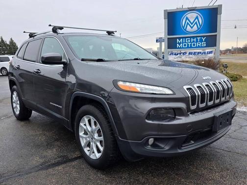 Granite Crystal Metallic Clear Coat 2015 Jeep Cherokee Latitude