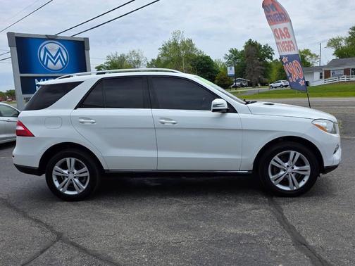 Polar White 2014 Mercedes-Benz M-Class 4MATIC