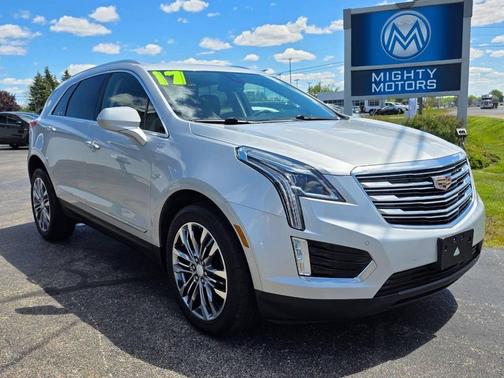Radiant Silver Metallic 2017 Cadillac XT5 Premium Luxury