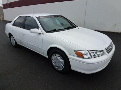 2000 Toyota Camry CE
