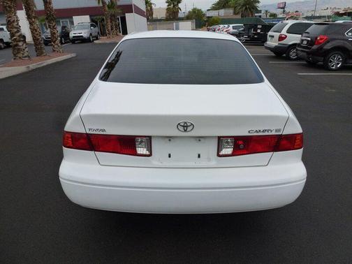 2000 Toyota Camry CE