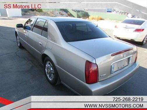 2004 Cadillac DeVille Base