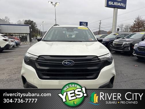 2025 Subaru Forester AWD