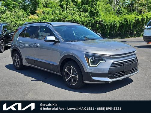 Gray 2023 Kia Niro