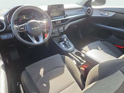 2023 Kia Forte 