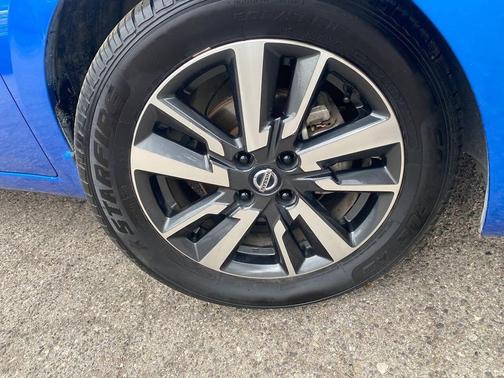 2022 Nissan Versa 1.6 S