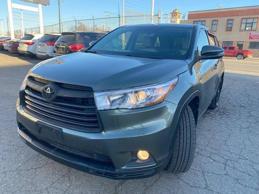 2016 Toyota Highlander LE Plus