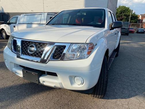 2016 Nissan Frontier SV