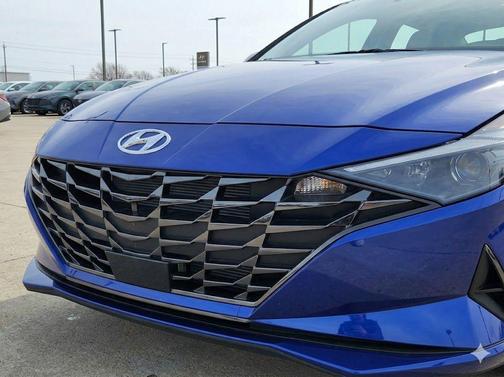 Intense Blue 2025 Hyundai ELANTRA SEL