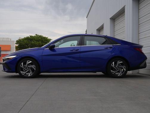 Intense Blue 2025 Hyundai ELANTRA SEL