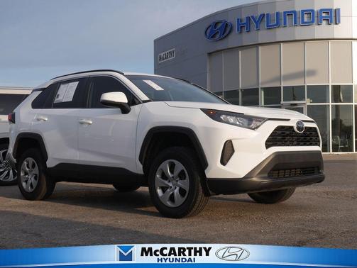 Super White 2019 Toyota RAV4 LE