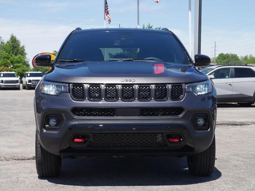 Black Clearcoat 2024 Jeep Compass Trailhawk