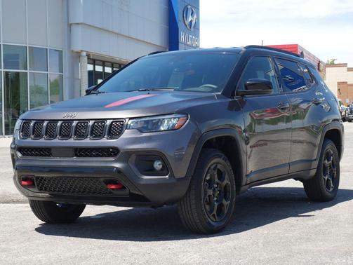 Black Clearcoat 2024 Jeep Compass Trailhawk