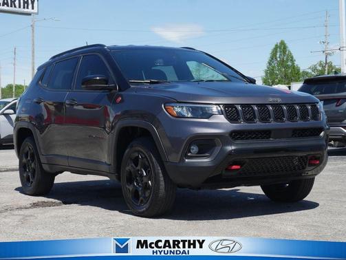Black Clearcoat 2024 Jeep Compass Trailhawk
