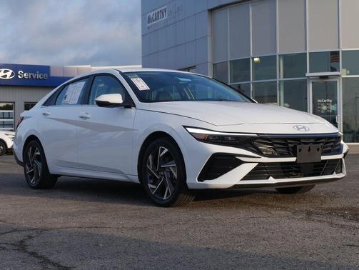 Serenity White 2025 Hyundai ELANTRA HEV Limited