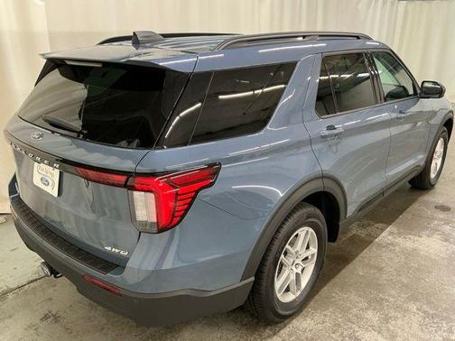 Vapor Blue Metallic 2026 Ford Explorer Active
