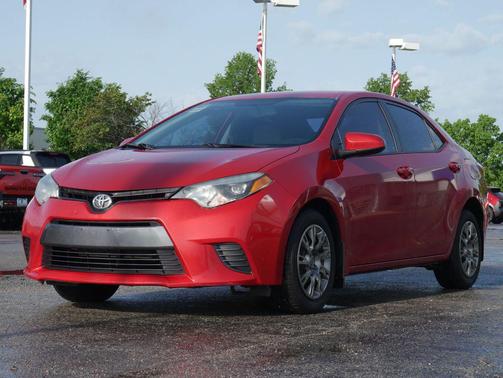 Barcelona Red Metallic 2016 Toyota Corolla LE