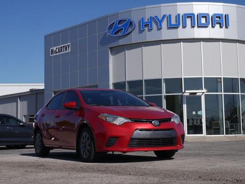 Barcelona Red Metallic 2016 Toyota Corolla LE
