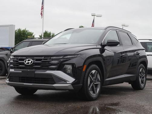 Phantom Black 2025 Hyundai TUCSON SEL