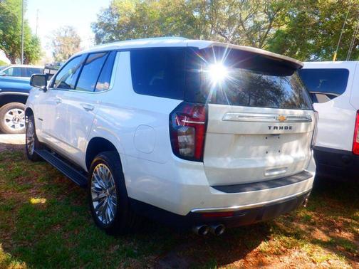Iridescent Pearl Tricoat 2023 Chevrolet Tahoe 4WD High Country
