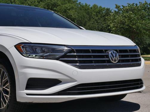 Pure White 2020 Volkswagen Jetta 1.4T S