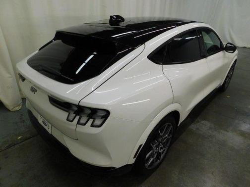 STAR WHITE MET TRI-COAT 2025 Ford Mustang Mach-E GT