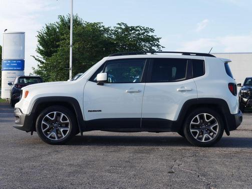 Alpine White 2015 Jeep Renegade Latitude