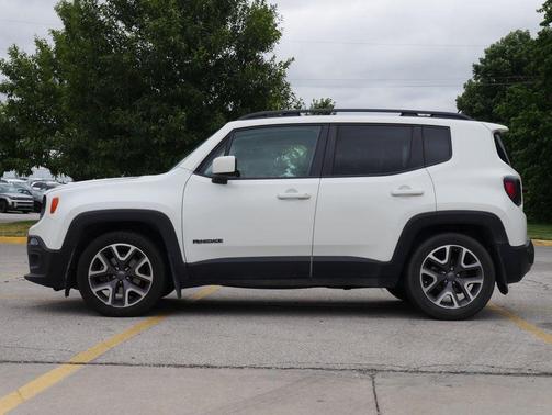 Alpine White 2015 Jeep Renegade Latitude