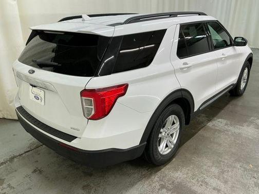 OXFORD WHITE 2020 Ford Explorer XLT