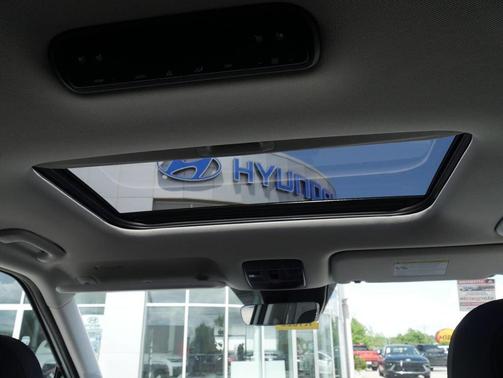 Creamy White Pearl 2026 Hyundai Palisade Hybrid SEL Premium 7P