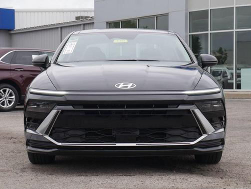 Abyss Black 2026 Hyundai SONATA Hybrid SE