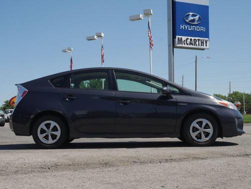 Winter Gray Metallic 2015 Toyota Prius Two