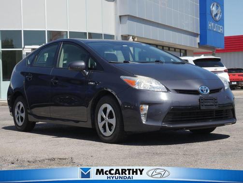 Winter Gray Metallic 2015 Toyota Prius Two