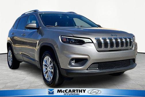 Light Brownstone Pearlcoat 2019 Jeep Cherokee Latitude