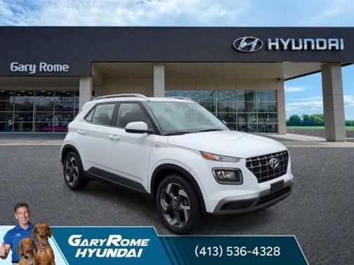 White 2023 Hyundai VENUE SEL