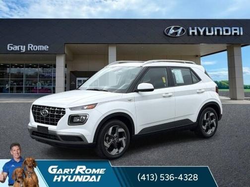 White 2023 Hyundai VENUE SEL