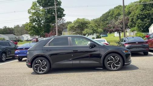 2023 Hyundai IONIQ 5 SE