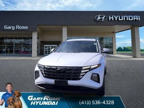 White 2022 Hyundai TUCSON SEL