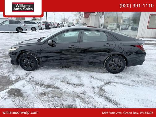 2021 Hyundai ELANTRA SEL