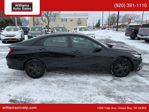 2021 Hyundai ELANTRA SEL