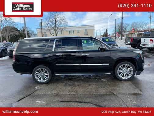 2018 Cadillac Escalade ESV Luxury