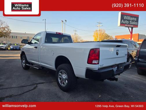 Bright White Clearcoat 2018 RAM 3500 Tradesman
