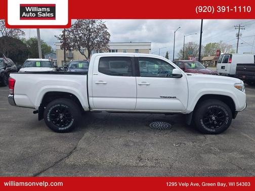 2017 Toyota Tacoma SR5