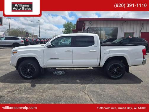 2017 Toyota Tacoma SR5